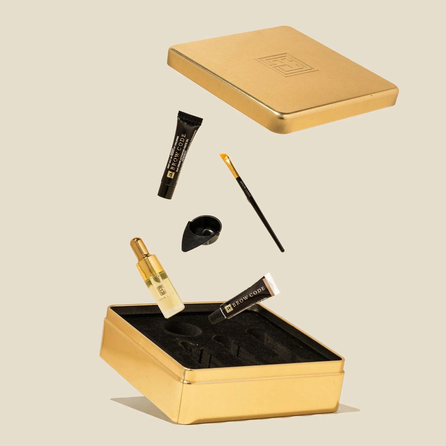 Stylised image of the brow tint kit